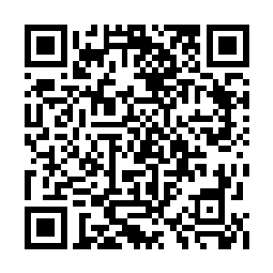 而银行也从来都只会锦上添花而不愿意雪中送炭二维码生成