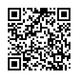 而门口却有四五个黑人青年持枪在附近转悠二维码生成