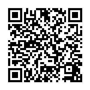 而随着九方烨一边践踏想要借弟弟手杀了自己的母亲二维码生成