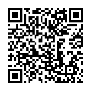 而青龙城南面的炎阳帝国的军队已发现火光就感觉到不好二维码生成