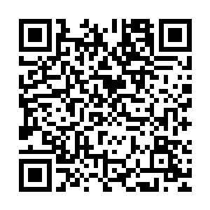 聂啸天和洛占豪二人则跟在聂云身后缓缓向妖人的方向走了过去二维码生成