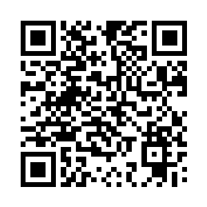 联宗的蒋二老爷唾沫横飞地对村长和保正说道二维码生成