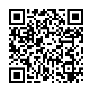 肖寒上前一把将两本证夺下来递给了丁二狗二维码生成