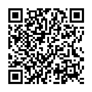 肯定会先从祝二先生或者两人第一次见面时的高尔夫球场说起二维码生成
