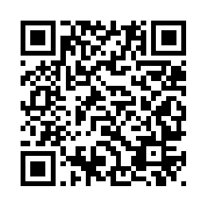 背在身后的红色宝剑已经微微颤抖二维码生成