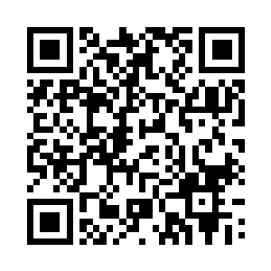 胖子眼前水幕上的一点被冰箭穿透而过二维码生成