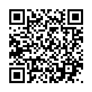 胡丹妮那只堪一握的纤腰不断的扭动二维码生成