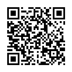 胡振的脸上的表情也是变得更加的难看二维码生成