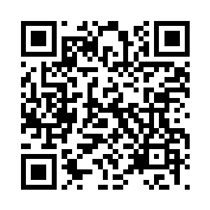 胡珂的爷爷还是拥有着强大气势的一个人二维码生成