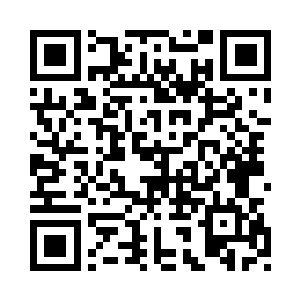 胸前佩戴着好几枚象征着军功勋章二维码生成