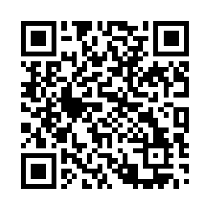 胸口心脏部位出现了一个拳头大小的透明窟窿二维码生成