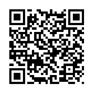 胸口的轰击炮盖板向四周螺旋散开二维码生成