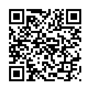 能够清楚地看到在水里游动的怪物二维码生成