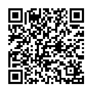 脑中不由的浮现出第一次面见天剑时所遇见的那座悬空神殿二维码生成