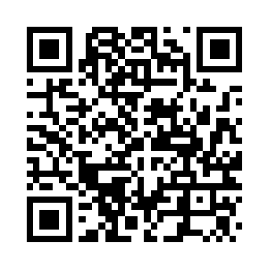 脖子上有条彩色的巴宝莉丝巾在迎风飞舞二维码生成