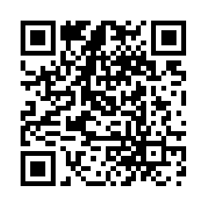 脚下的纤细高跟在地板上轻轻一滑二维码生成