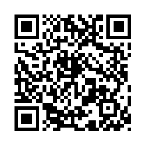 脚旁边不知道什么时候多出一个水桶出来二维码生成