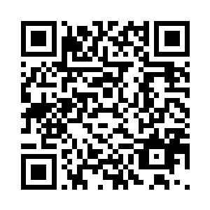 脸上也是换上了一副谨慎凝重的神情二维码生成