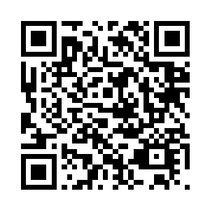 脸上分明的露出一抹很是愤怒的神色二维码生成