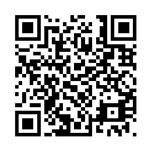 脸上的生气和不爽这时候已经消失了大半二维码生成