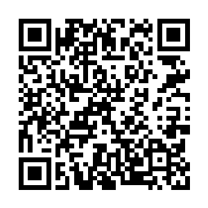 脸色自然而然变流溢出宛如万年冰山一般的冰寒二维码生成
