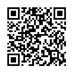 腰带的最中央镶嵌了一颗婴儿拳头大小的宝石二维码生成