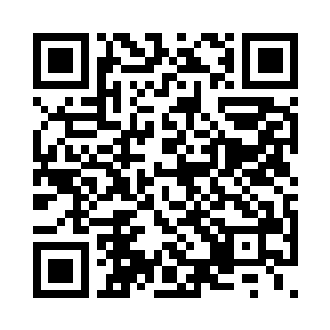 腰里还别着一把手鼓……真是惨绝人寰啊二维码生成