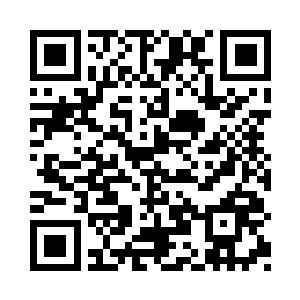 自他从一个暮光之路上被老人玩弄的小蛋子二维码生成