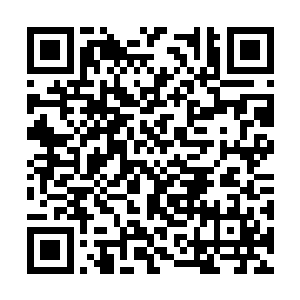 自嘲了自己两声之后贝海驾着车子返回了自己的家二维码生成