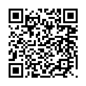 自己却信步去了竹轩探搭在水面上的平台二维码生成