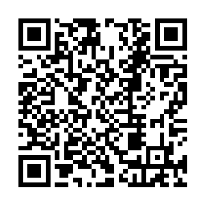 自己和她妈妈的关系岂不是被秦墨这小丫头片子知道了二维码生成