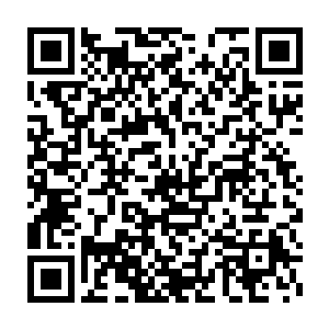 自己应该已经用行动证明了她并不是插入她和苏民之间的小三了吧二维码生成