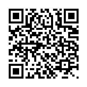 自己的两名贴身保镖已经全部倒在了地上二维码生成