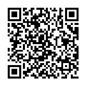 自己的手跟打火机都一起被漏出来的汽油引燃了二维码生成