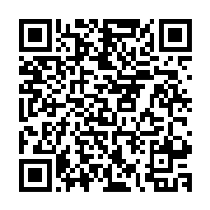 自己还有半块玻璃种的蓝色海洋翡翠放在肖中海肖老爷子那里二维码生成