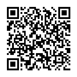 自己这样花一般身体被三个老男人肆意的蹂躏摧残二维码生成