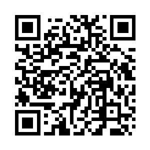 自然不愿意在他面前失了老总的威仪和气度二维码生成