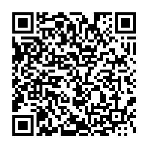 自然也不知道这些人之中会拥有一个能够在力量方面克制他的强敌二维码生成