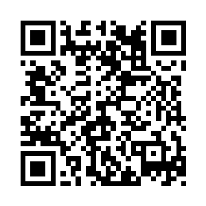 自然的拿起一边的茶壶给顾清苑又倒了一杯二维码生成