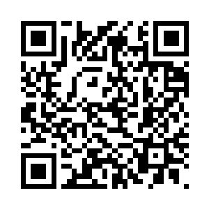 自袖内取出一枚雪白硕大细润的玉桃二维码生成