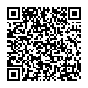 至于他身边的三名队友……也只有若雨能完全明白这段话在讲些什么二维码生成