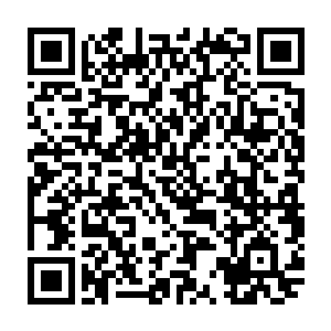 至于廖言此刻也是如同最初那边不断地在思考着自己该如何下这一步棋局二维码生成