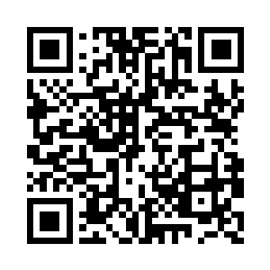 至于船夫已经拎着鱼准备去船头拾掇一下二维码生成