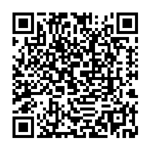 至于那边正在吃饭喝牛奶的弓藏血便是接到这样一条传讯――忘记告诉你了二维码生成