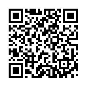 舞彩衣和马晶莹望着许紫烟一脸的不情不愿二维码生成