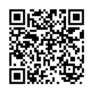 花久久手中的遥控器终是没有按下去……二维码生成