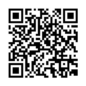 花久久面色有些娇羞踌躇的走了出来二维码生成