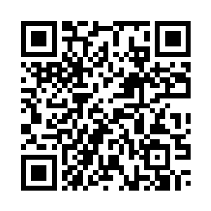 花无俊也从门口轻手轻脚的走进来二维码生成