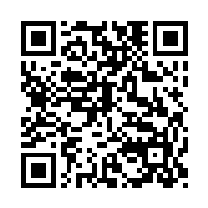 花无冷和花无轩看着她蹦蹦跳跳的小身子二维码生成