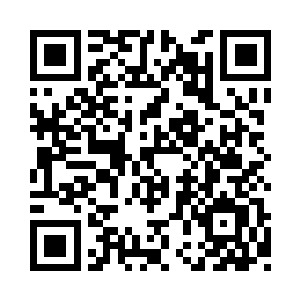 花无冷在旁边递上一杯温度刚刚好的蜂蜜水二维码生成